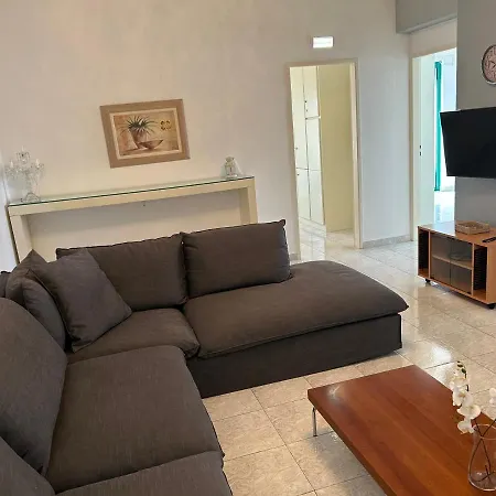 Apartment Christos - Center W/ Royal Garden View