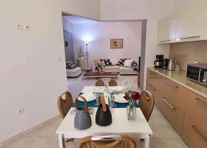 Christos - Center W/ Royal Garden View Rhodes City